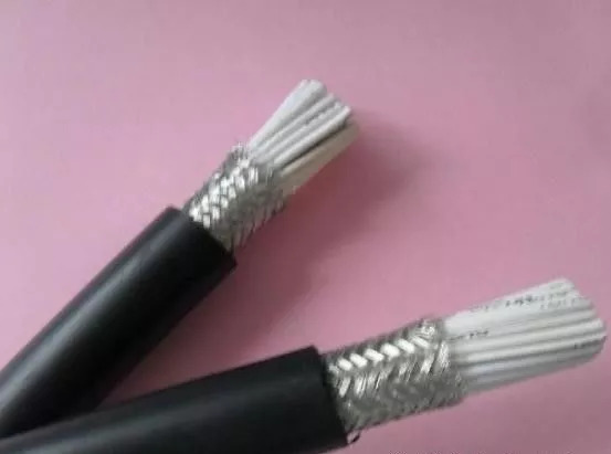 RS-485总线现场布线规范与布线的错误观念 - 图2