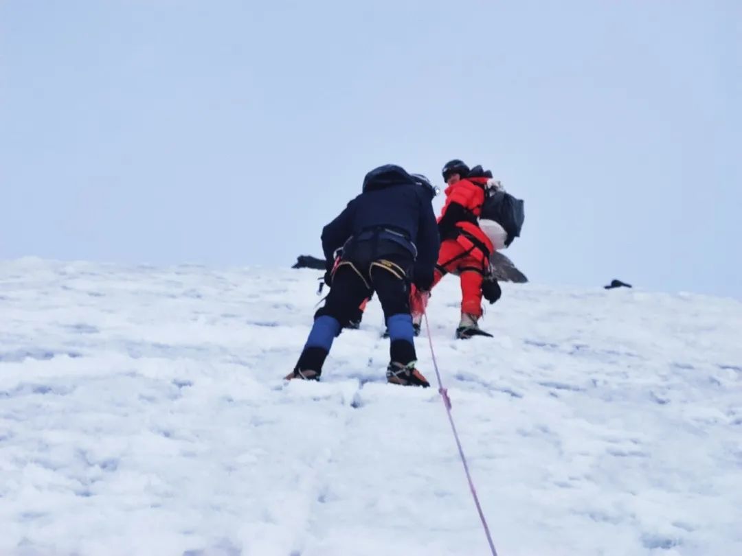 *攀登美女神山夏羌拉，它是川西最美最小众的5000米级雪山 - 图84