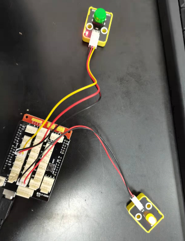第三课 按钮控制的LED延时开关 - 《Arduino入门教学》 - 极客文档