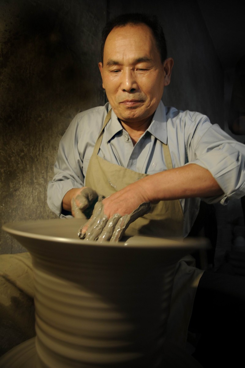 中国陶瓷艺术大师 朱文立 - 图1