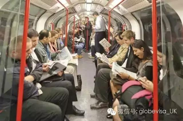 奔腾不息：信息流沙永不停歇 - 图1